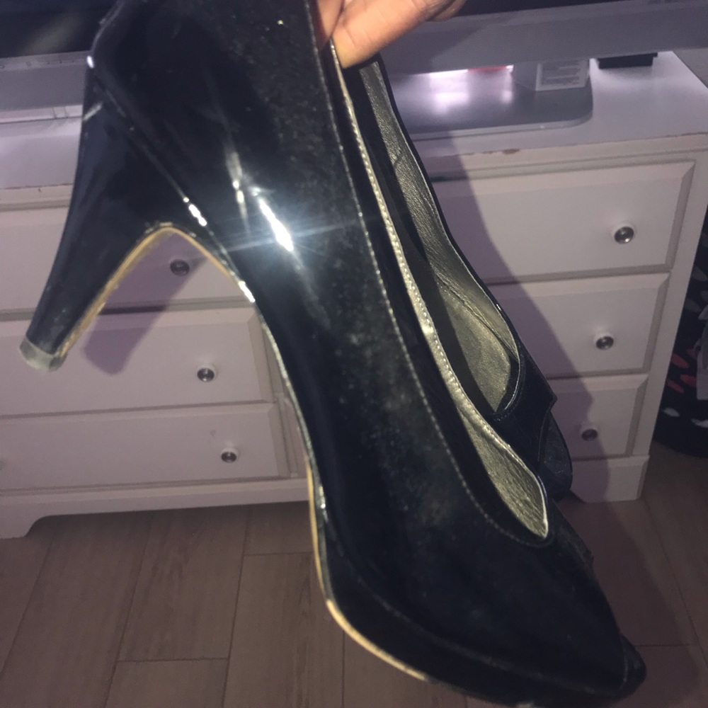 Size 9 black heels
